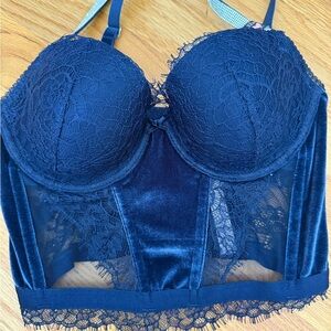 Victoria's Secret Midnight Blue Lace Bustier with shine straps